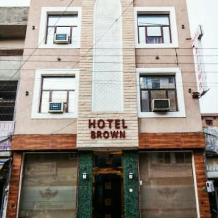 Hotel Brown Ludhiana Dış mekan fotoğraf
